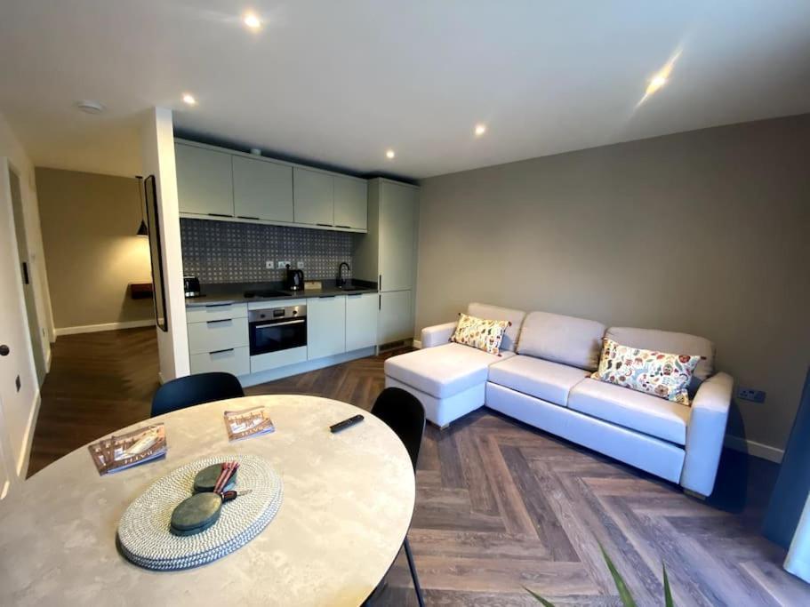 The Retreat, Luxury Studio Apartment In Bath With Parking Eksteriør billede
