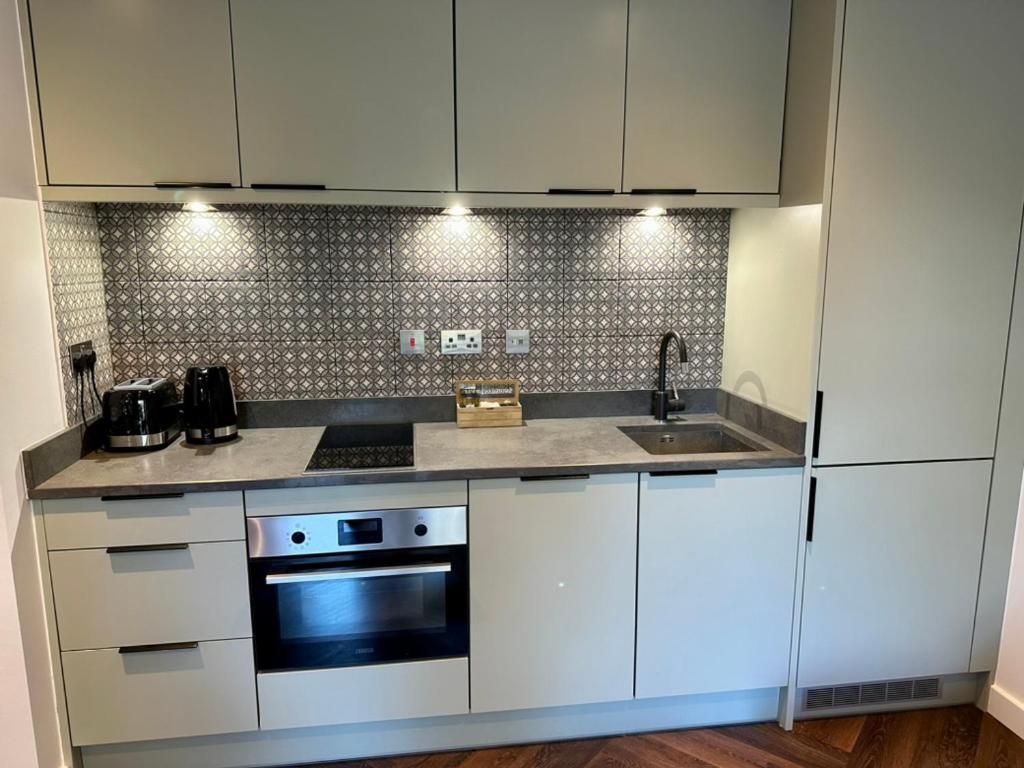 The Retreat, Luxury Studio Apartment In Bath With Parking Eksteriør billede